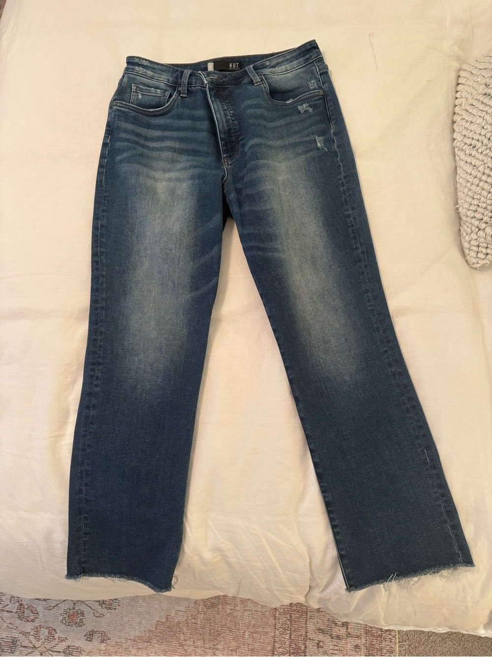 Kut from the Kloth Reese FAB AB Ankle Straight Leg Medium Blue Denim Jeans - Picture 9 of 10